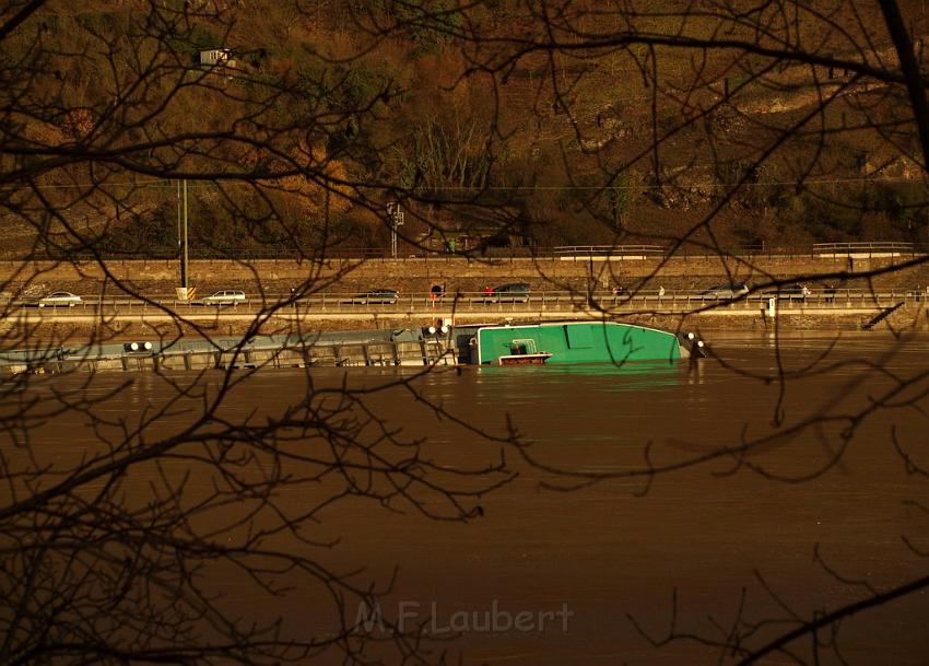 Schiff gesunken St Goarhausen Loreley P276.jpg